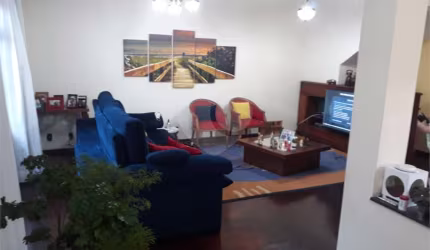casa com 5 dormitórios e  churrasqueira