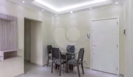 Lindo Apartamento reformado na região da Barra Funda