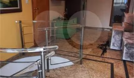 Cobertura no coração da Agua Fria
