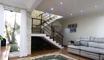 Casa-São Paulo-VILA CARRÃO | Ref.: REO586557