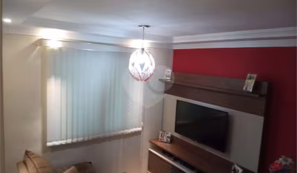APARTAMENTO 2 QUARTOS  1 SALA  1 COZINHA  1 LAVANDERIA  COM 40M² NO VAZ DE LIMA