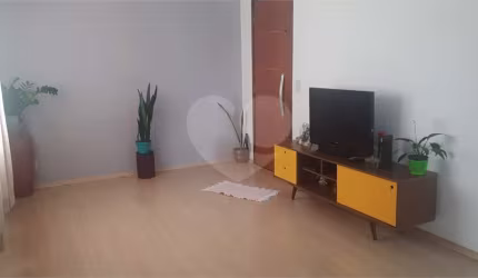apartamento 02 dormitórios , 01 vaga Tucuruvi