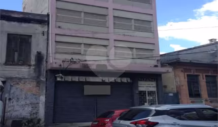 Prédio no bairro do Bom Retiro