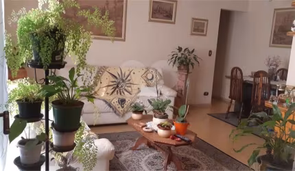 Apartamento 3 dorm, 1 suíte, 2 vagas no Belém