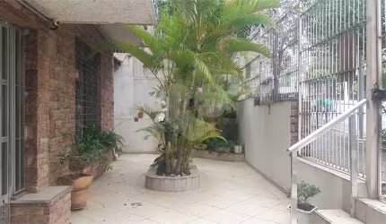 Apartamento antigo em Santana1