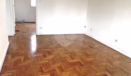 Apartamento em Santana, próximo ao metrô