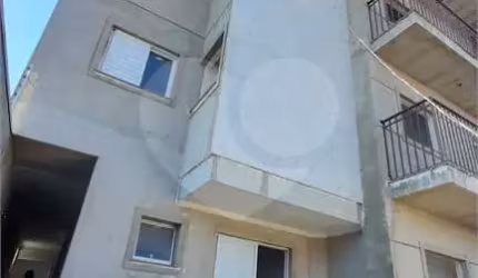 Casa à venda em condomínio na Vila Gustavo, com 1 , 2 ou 3 quartos , 1 vaga de garagem.