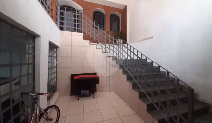 Casa à venda na Vila Isolina Mazzei com 3 quartos , ( 1 suíte ) , 2 vagas de garagem