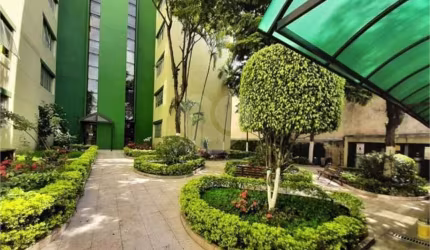 Apto na Casa Verde