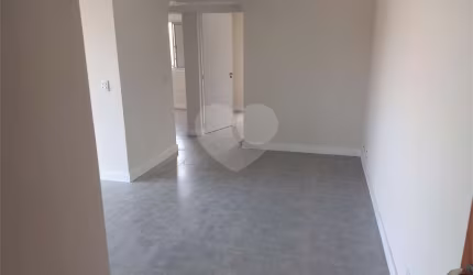 Apartamento excelente próximo ao metrô Parada Inglesa