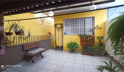 Sobrado Vila Nivi com 3 dormitórios, 1 suíte, 5 vagas