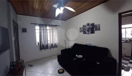 Casa na Vila Gustavo para investimento com 2 residencias