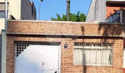 Casa Térrea a Venda na Vila Maria Baixa com 02 Dormitórios por R$ 639.000,00