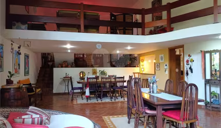 Casa no Horto Florestal.