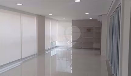 Apartamento em Santana