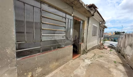 SOBRADO COM 175 M² EM ARTUR ALVIM