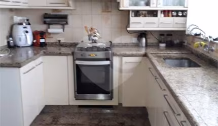 Raridade.... casa térrea a venda na Parada inglesa