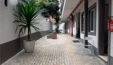 a 700 metros do metro parada inglesa casa em condominio de 2 dts