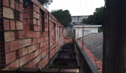 Terreno 600 metros²  para venda em itaquera