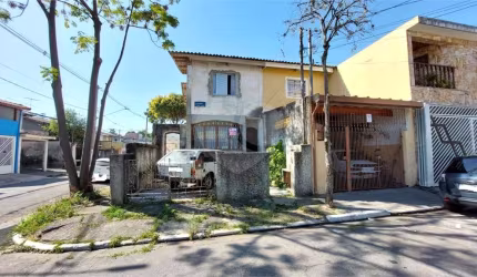 Sobrado 02 dormitórios e 01 vaga garagem - Jaçanã