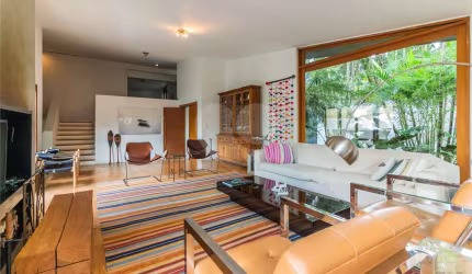 CASA À VENDA COM 4 SUÍTES - PISCINA COM ESPAÇO GOURMET - CITY BOAÇAVA.