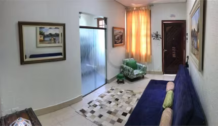 Casa A Venda Metrô Armênia E Shoping D- 3 Quartos-reformada.