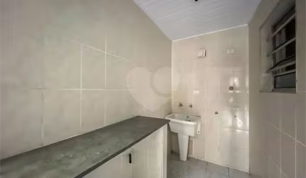 SOBRADO COM EXCELENTE PREÇO - AGENDE UMA VISITA.