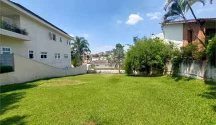 Lote 532m² à venda no Residencial 12 em Alphaville