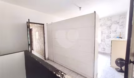EXCELENTE SOBRADO NO TUCURUVI 3 QUARTOS