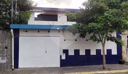 IMOVEL COMERCIAL NO BOSQUE DA SAUDE