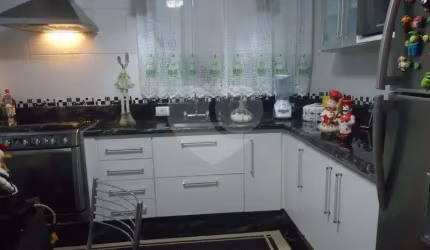 Casa, 4 dormitórios, 3 suíte, 3 vagas, à venda, no Tremembé, em São Paulo
