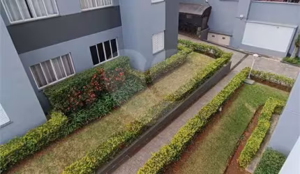 Apartamento semi mobiliado com 2 dorm. e excelente localizaçãop