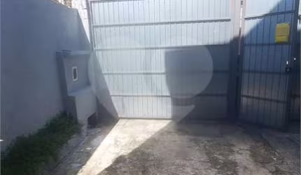 Salão comercial Lauzane