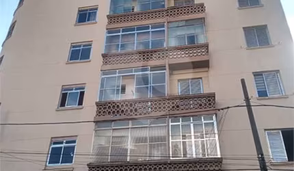 Apartamento em Santana ao lado do Supermercado Pastorinho
