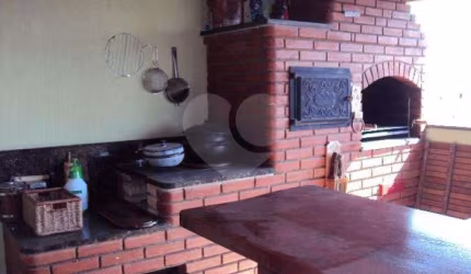 SOBRADO MARAVILHOSO A VENDA NA VILA MEDEIROS - 8 DORMITÓRIOS, ÁREA GOURMET E 7 VAGAS DE GARAGEM