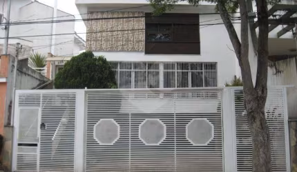 Sobrado Palmas do Tremembé | 289m² | 4 Dormitórios (1 Suíte) | 4 Vagas | Bem Localizado