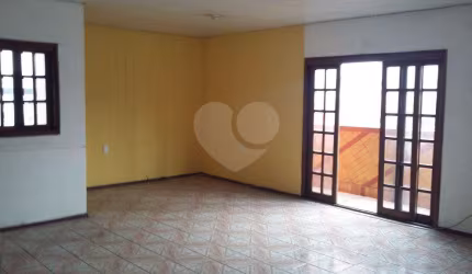 CASA TÉRREA MARAVILHOSA A VENDA NA CASA VERDE - 5 DORMS (1SUÍTE) E 6 VAGAS DE GARAGEM