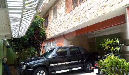 SOBRADO A VENDA NO BAIRRO DO EDU CHAVES - 3 QUARTOS (1 SUÍTE) E 2 VAGAS DE GARAGEM
