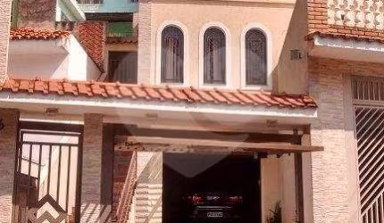 Lindo sobrado com 2 quartos.