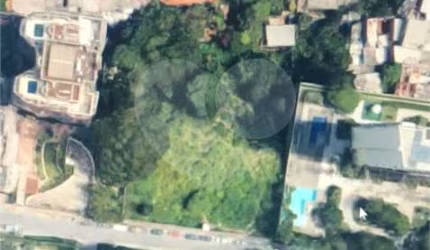 Terreno 1.000 m²