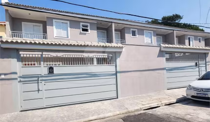 SOBRADOS NOVOS À VENDA - NO BAIRRO VILA CONSTANÇA