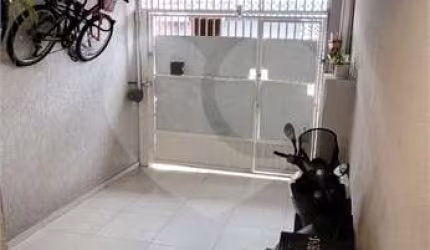SOBRADO SEMI NOVO - LINDO - TUO DE 1ª LINHA - VILA MAZZEI