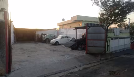 Terreno plano na região da Pompéia com 250 m², próximo ao Metrô, Shopping Bourbon, Sesc Pompéia.