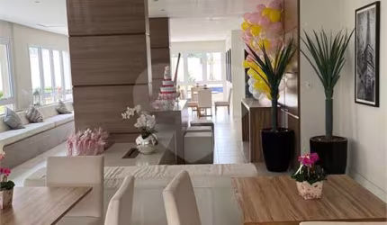 Apartamento à venda, 2 quartos, Santana