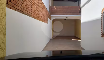 Sobrado a Venda ou Locação no Tremembé