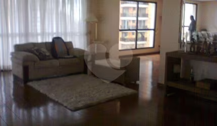 Apartamento à venda com 4 quartos, 6 banheiros, 5 vagas em Santana - São Paulo/SP