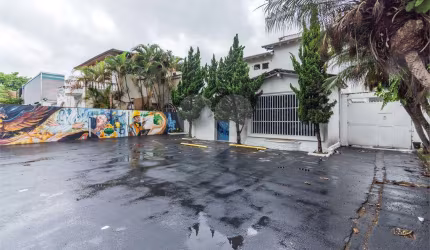 Sobrado Comercial à venda no JARDIM EUROPA com 230 m²