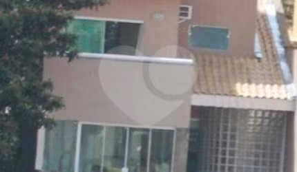 SOBRADO ÓTIMO A VENDA NO ALTO DE SANTANA - 3 DORMS (1 SUÍTE), SF, CHURRASQUEIRA E 2 VAGAS DE GARAGEM