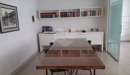 Venda ou Locacao Conjunto Comercial - Centro - Escritorio de advocacia - Predio dos Advogados!