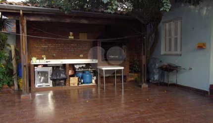 Sobrado Residencial ou Comercial em Santana | 5 Dormitórios | 356m² | 3 Vagas | Próximo ao Metrô